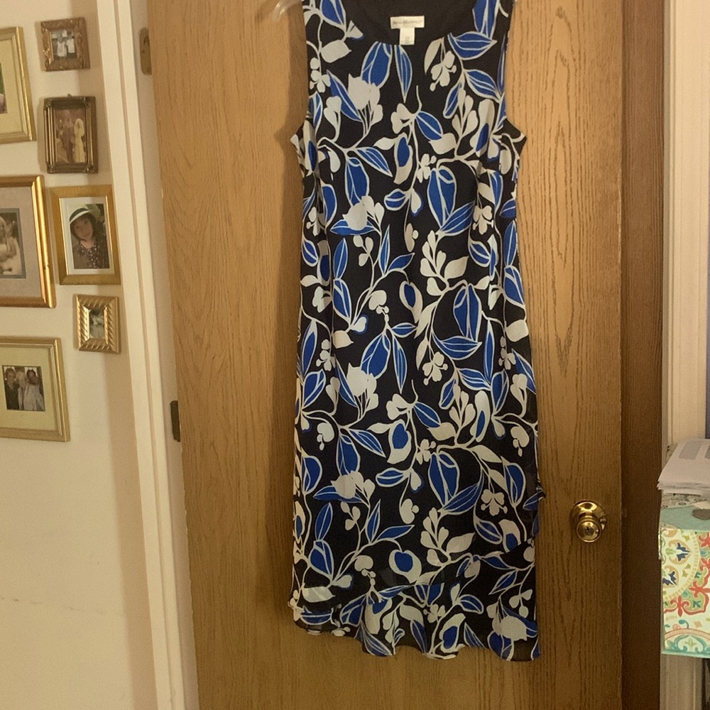 ANNA MAXWELL sleeveless dress sz 18. Great condition.